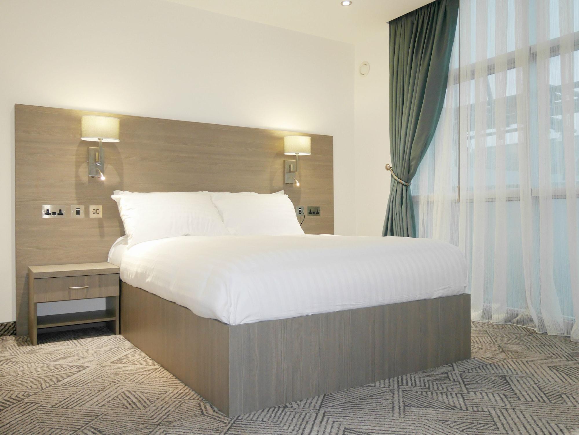 The Lion & Key Hotel Лондон Екстериор снимка