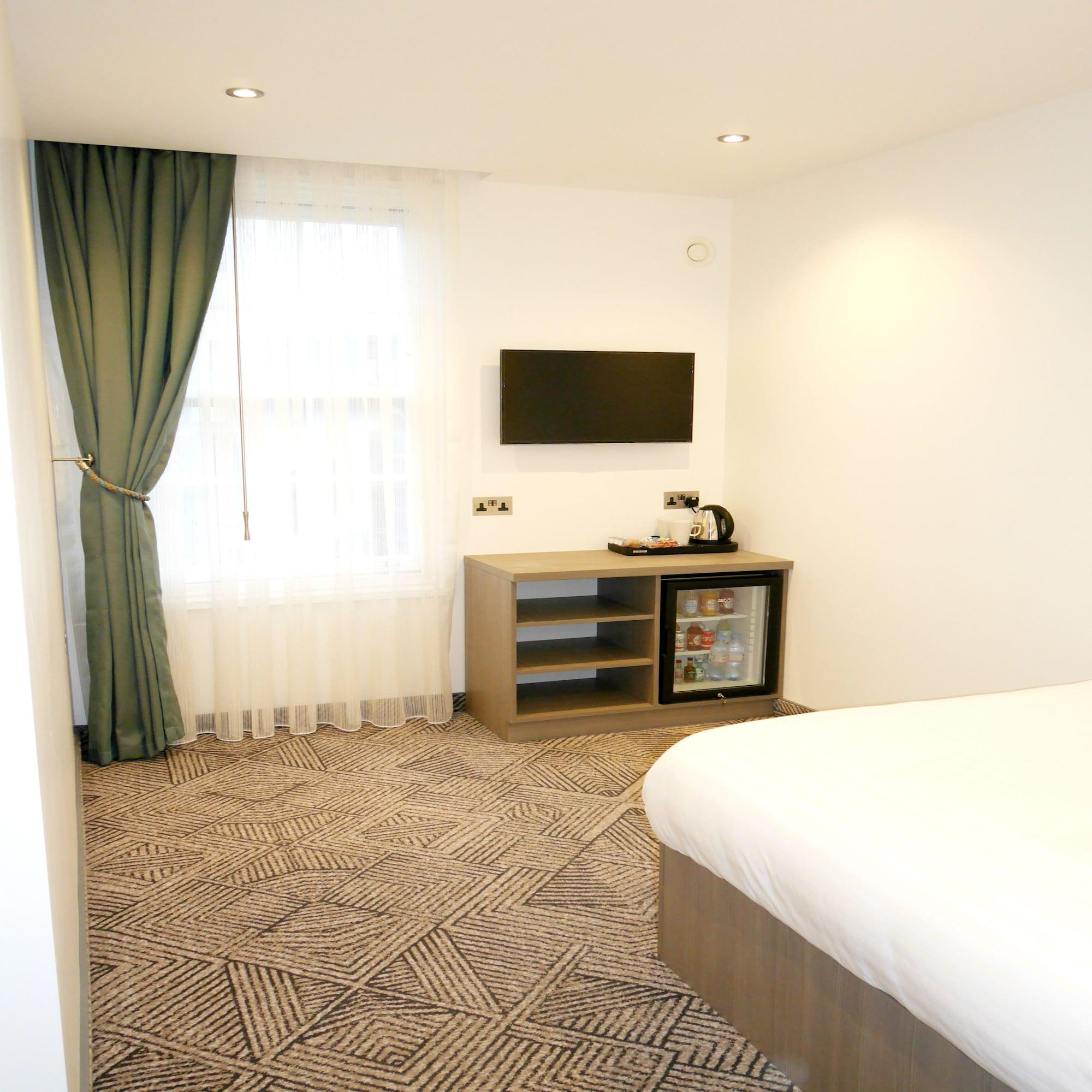 The Lion & Key Hotel Лондон Екстериор снимка