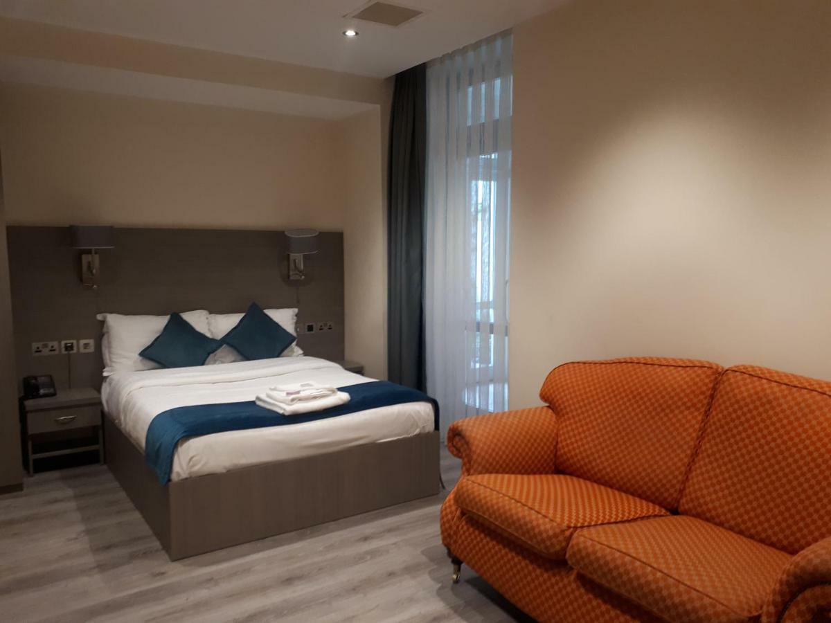 The Lion & Key Hotel Лондон Екстериор снимка
